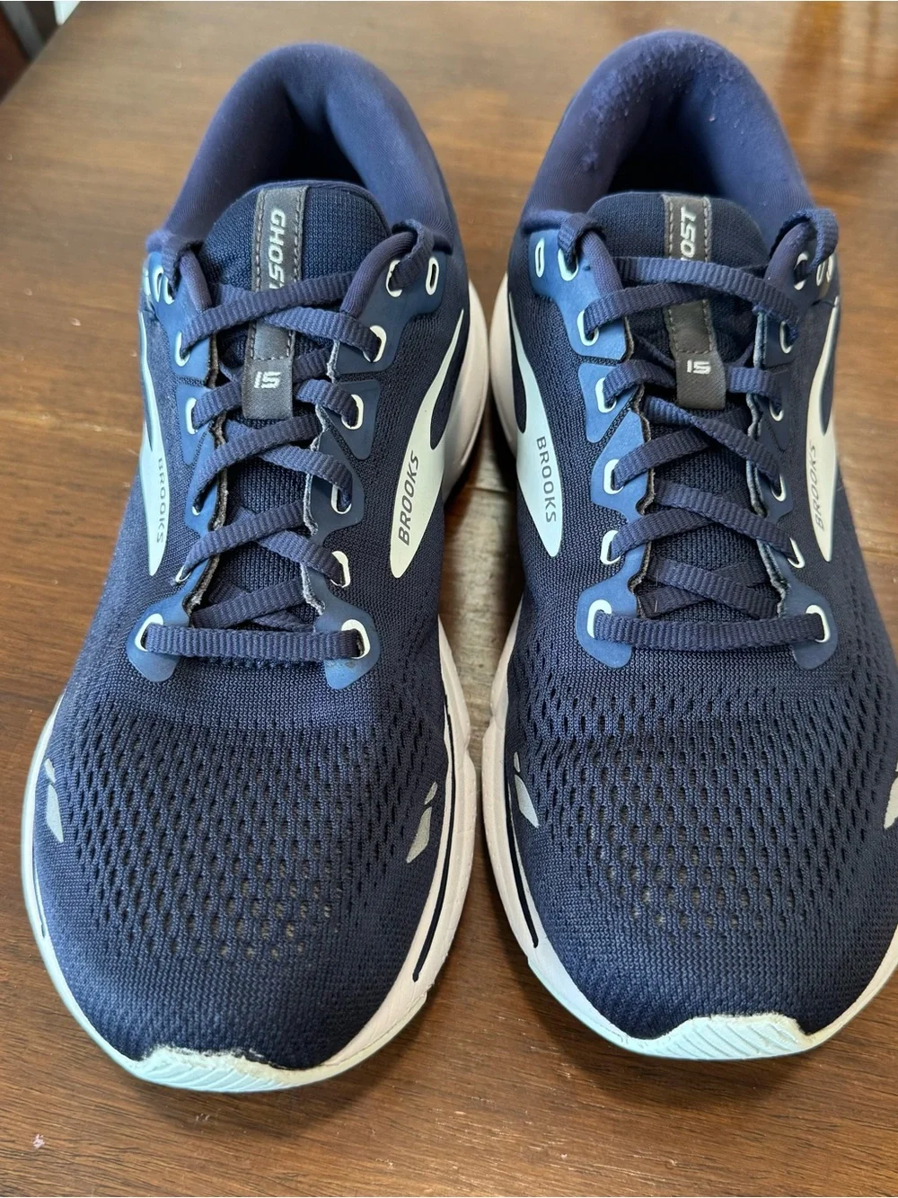 Brooks Ghost 15 Women's Size 11 Wide Running Walking Shoes Navy White
